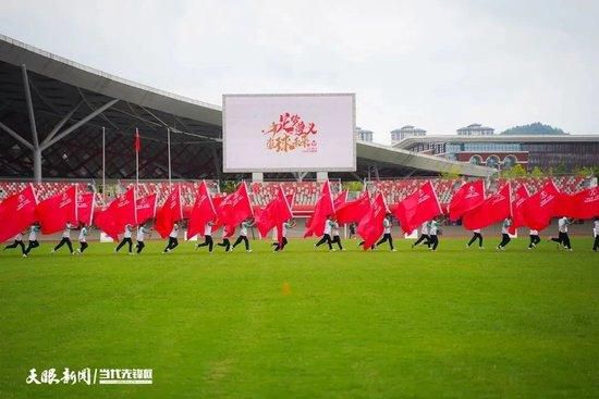 “阿尔瓦雷斯在有球时的表现一直很好，他的进球也说明了一切。